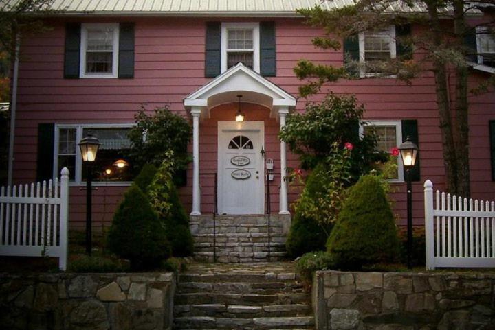 The Banner Elk Inn B&B Bagian luar foto